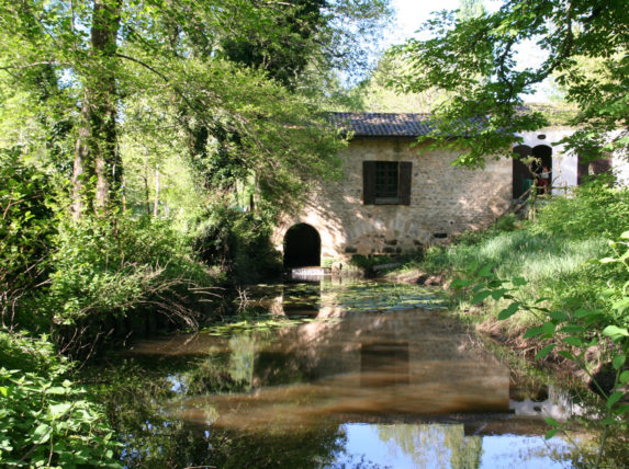 Moulin-de-Montgaillard-Philippe-Prévot-573x428